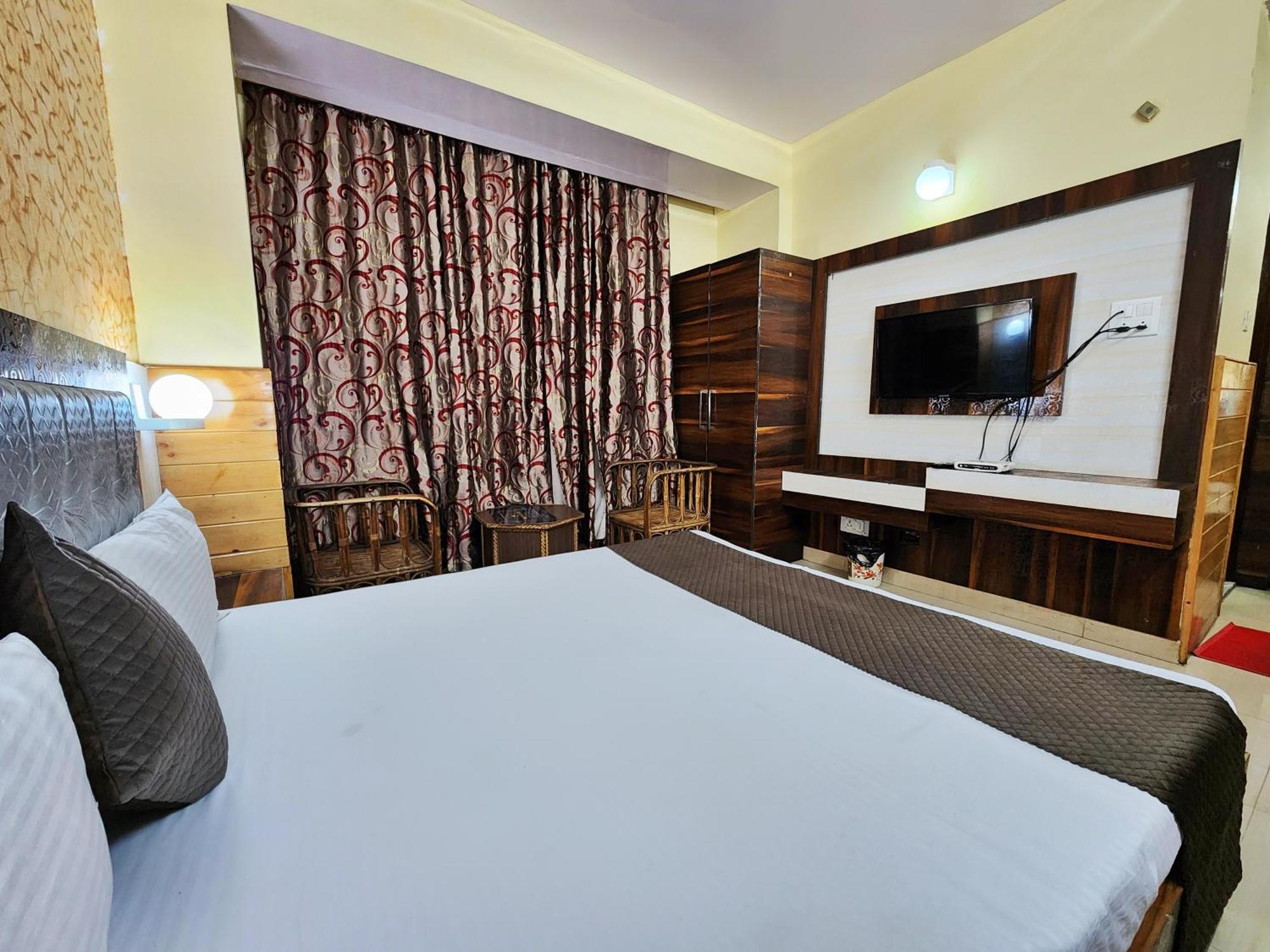 Hotel Taj Palace By Kalra Hospitality Near Mall Road Šimla Exteriér fotografie